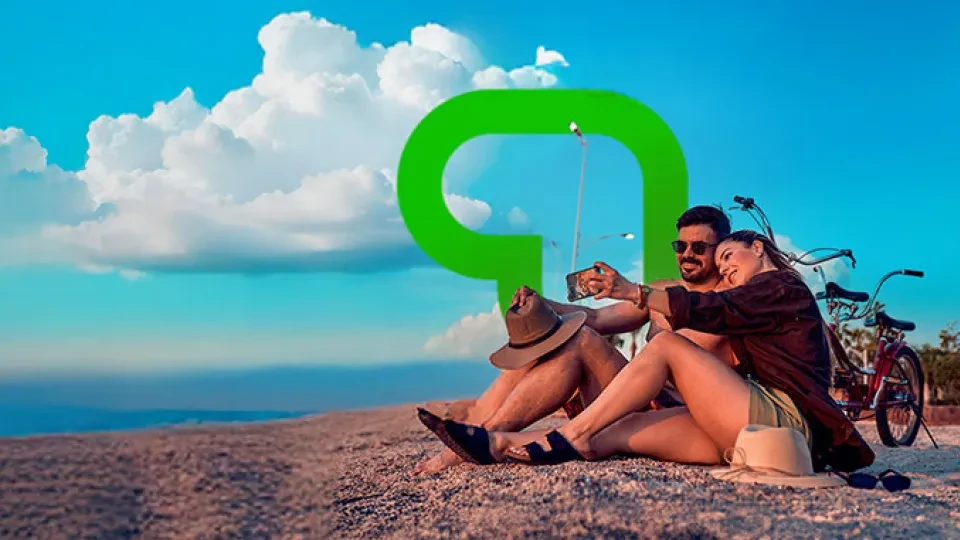 Playa con pareja